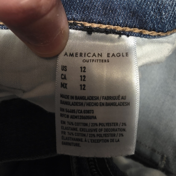 American Eagle Outfitters Blue Denim Shorts - Picture 2 of 3